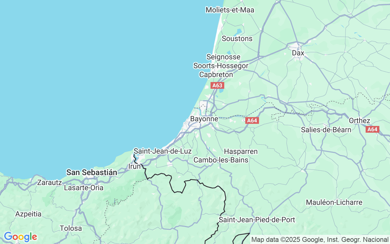 Plats för Motorbåt: Port De Plaisance Du Brise-Lames Ponton L, 64600 Anglet