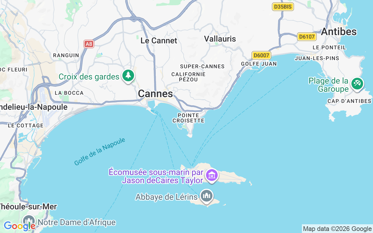 Luogo Barca a motore: Port Canto, Cannes