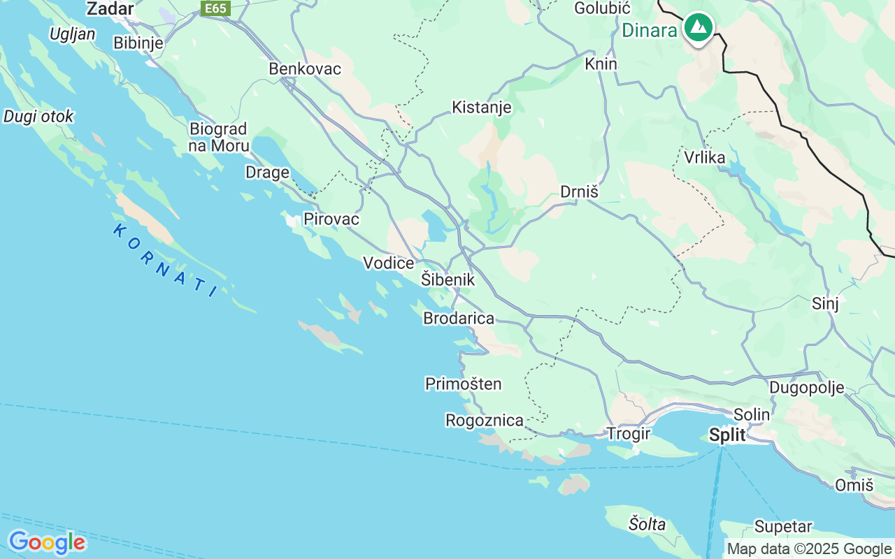 Plats för Motorbåt: Šibenik, Kroatien