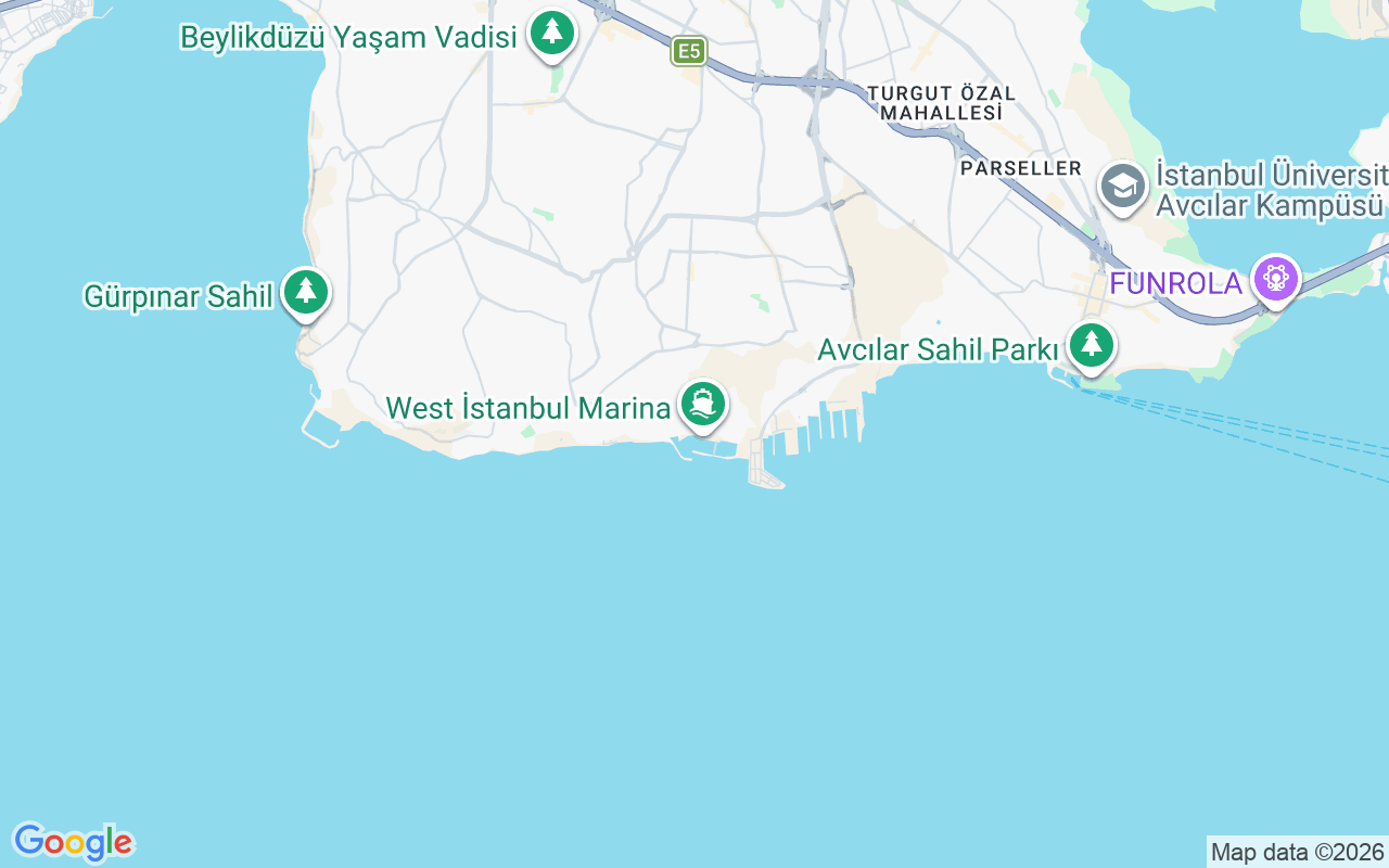 Location of the Motorboat: Port Of Istanbul, İstanbul