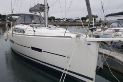 Noleggio Barca a vela Dufour 382 GL Larmor-Plage