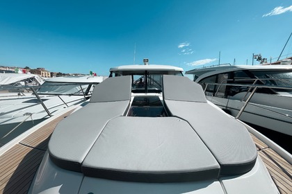 Noleggio Barca a motore Jeanneau Merry fisher 1095 Siracusa