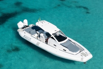 Location Semi-rigide Pirelli 35 Porto Cervo
