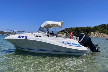 Charter Motorboat quicksilve 555 commander Senj