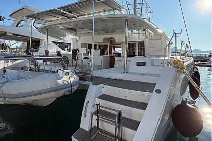 Hire Catamaran Lagoon Lagoon 450 F Marmaris