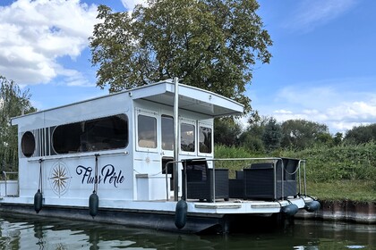 Aluguel Casa Flutuante RollyBoot Max Ketzin