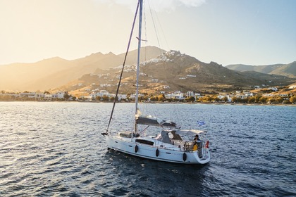 Charter Sailboat Beneteau Oceanis 40 Tolo