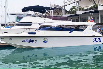 Miete Motorboot Custom Twin Engines (250HP x 2) Phuket