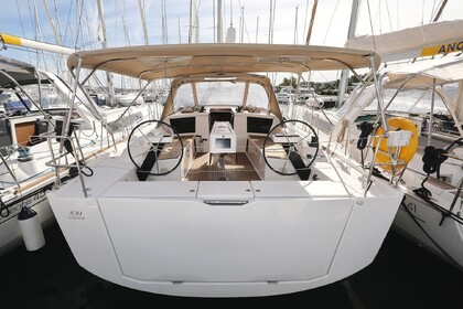 Noleggio Barca a vela DUFOUR 430 Trogir