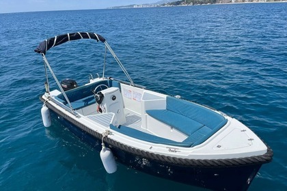 Charter Boat without licence  0 495 Palamós