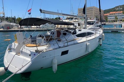 Verhuur Zeilboot Elan Elan 444 Impression Split