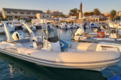 Charter RIB Capelli Capelli Tempest 770 Trapani
