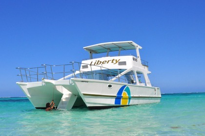 Hire Motorboat Ocean Star Crew included in deal Punta Cana