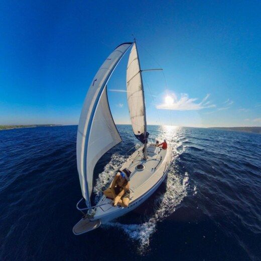 Split Sailboat BENETEAU First 21.7 v alt tag text