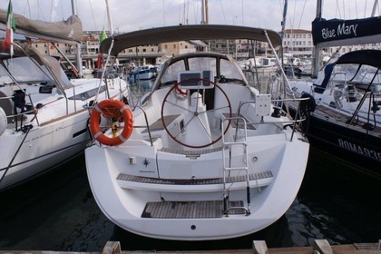 Charter Sailboat JEANNEAU SUN ODYSSEY 36I San Vincenzo