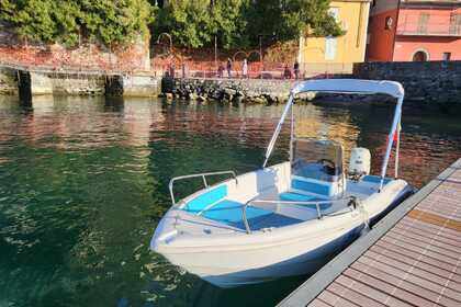 Hire Boat without licence  Marino Atom 450 Como
