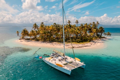 Hire Catamaran Lagoon 55 San Blas Islands