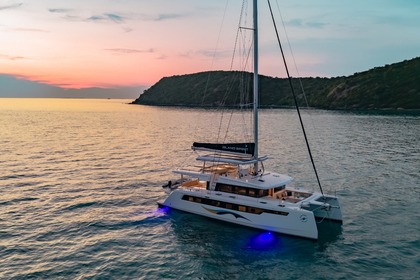 Hyra båt Katamaran Island Spirit Yachts IS525 Electric Catamaran Phuket