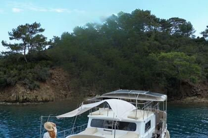 Verhuur Gulet Custom built gulet with a capacity of 4 people 2023 model gulet Göcek