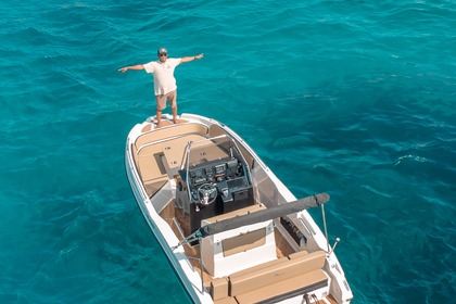 Miete Motorboot Nireus cl620 Malta