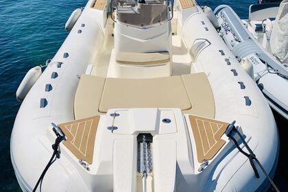 Hire RIB Capelli Tempest 700 Marseille