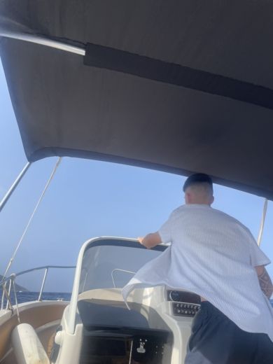 Zakynthos Motorboat Nireus Ω53 alt tag text