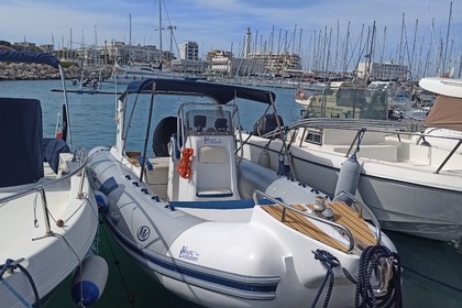 Charter RIB Novamares 667 top Bari