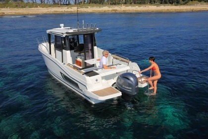 Location Bateau à moteur Jeanneau Merry Fisher 795 La Trinité-sur-Mer