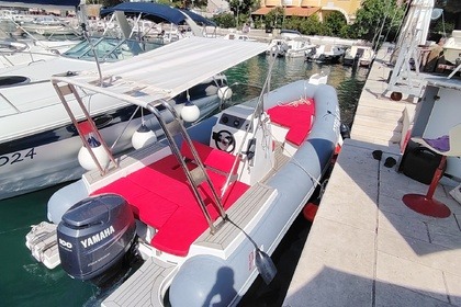 Charter Motorboat Panamera Py60 Selce