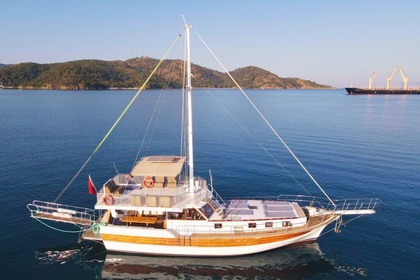 Hire Gulet Custom Made 24 Guest Fethiye Fethiye