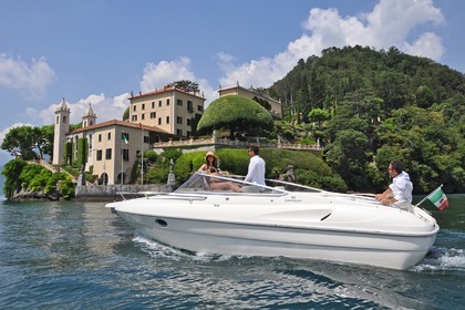 Hire Motorboat CRANCHI TURCHESE 24 Lake Como