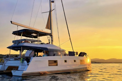 Alquiler Catamarán Nautitech 46 Fly Ibiza