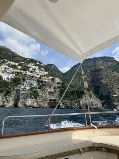 Amalfi Motorboat Fratelli Aprea 750 alt tag text