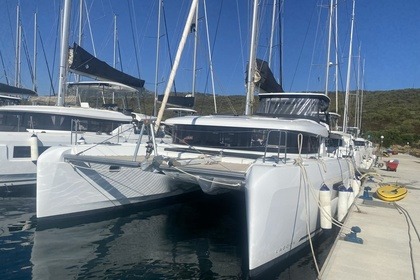 Charter Catamaran  Lagoon 42  Cugnana Verde