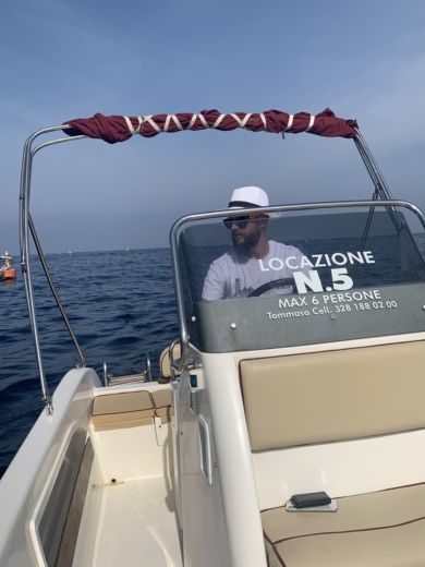 Castellammare di Stabia Without license Terminal Boat 21 alt tag text