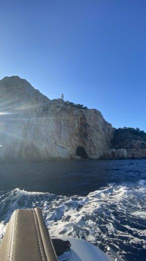 Denia Motorboat Quicksilver Activ 605 Open alt tag text