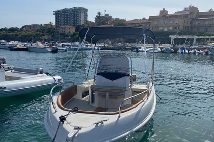 Hire Motorboat Trimarchi 57 S Palermo