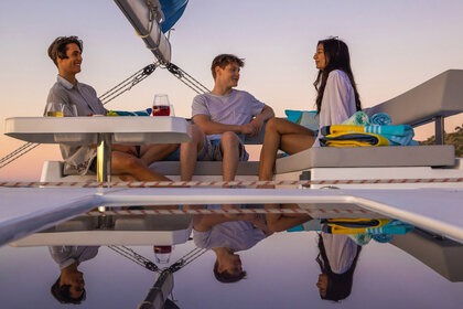 Hire Catamaran  Sunsail 424/4/4 Phuket