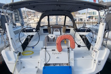 Charter Sailboat Dufour Yachts Dufour 37 - 3 cab. Golfe-Juan