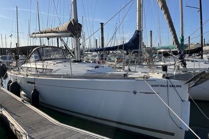 Noleggio Barca a vela Jeanneau Sun Odyssey 379 Saint-Malo