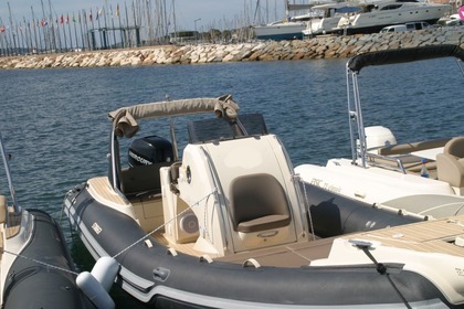 Charter RIB ITALBOATS STINGHER 27 GT Hyères