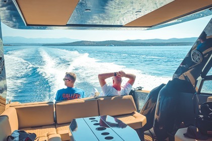 Aluguel Lancha Colnago 38 Cabin Trogir