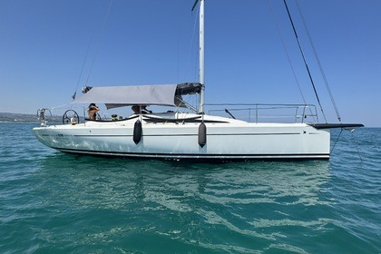 Charter Sailboat Italia Yacht 9.98 Vasto
