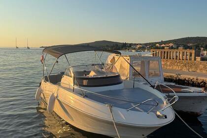 Rental Motorboat AM YACHT Prince 625 Sundeck Muline