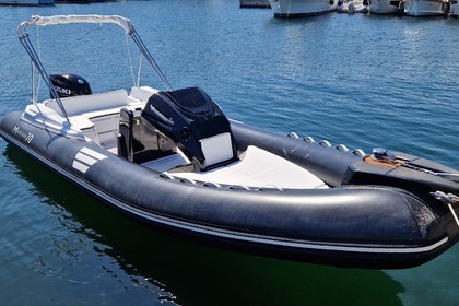 Miete RIB MagNus M70 Puntaldia