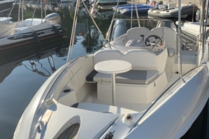 Location Bateau à moteur Quicksilver Commander 505 Beaulieu-sur-Mer