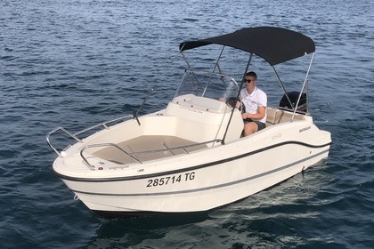 Noleggio Barca a motore Quicksilver Activ 455 Open Trogir