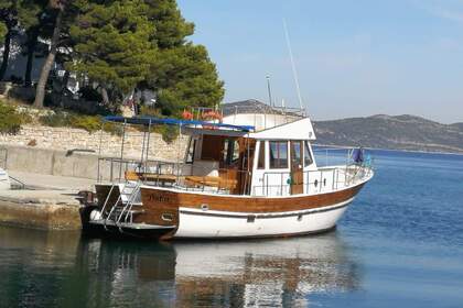 Hyra båt Motorbåt Banko Pasara Zadar