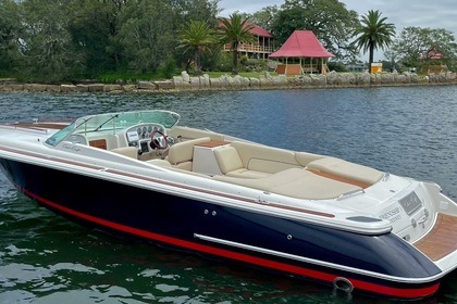 Miete Motorboot Chris Craft 28 Corsair 83700 Saint-Raphaël