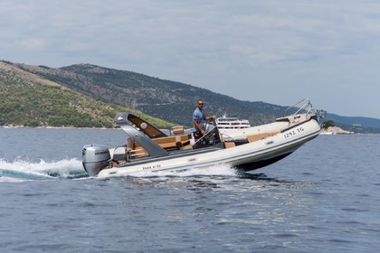 Aluguel Semi Rígido Grginic Yachts Shark BF23 Trogir